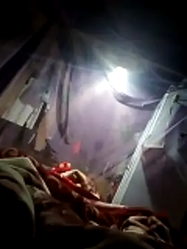 Snapshot of Tuelam_xx chatting on 10/27/25, 09:41 Tuelam xx online show from 10/27/25, 09:41