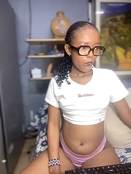 Cutie Riot online show from 10/23/25, 11:14