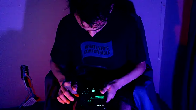 highinhtxx online show from 11/11/25, 10:15