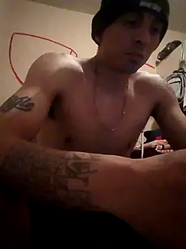 Snapshot of Tucloroformosexxx chatting on 04/18/26, 10:52 Tucloroformosexxx online show from 04/18/26, 10:52