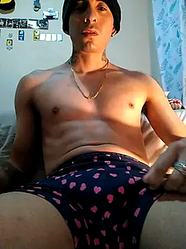 Snapshot of Tucloroformosexxx chatting on 05/04/26, 02:07 Tucloroformosexxx online show from 05/04/26, 02:07