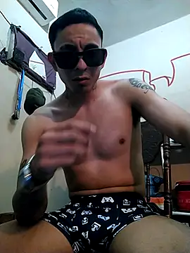 Snapshot of Tucloroformosexxx chatting on 07/05/26, 10:22 Tucloroformosexxx online show from 07/05/26, 10:22