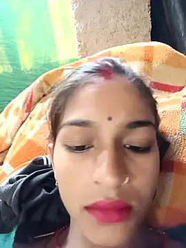 Snapshot of Sali_ji chatting on 11/05/25, 10:04 Sali ji online show from 11/05/25, 10:04