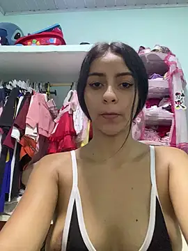 miluwatson online show from 10/23/25, 09:35