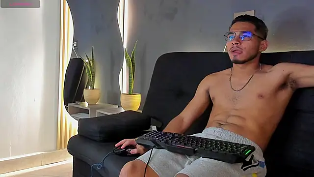 Jaybrown  1 online show from 11/02/25, 03:53