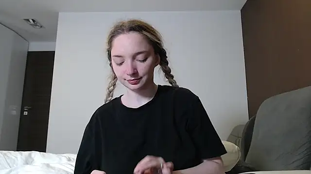 jessicahbelle online show from 06/12/26, 11:57