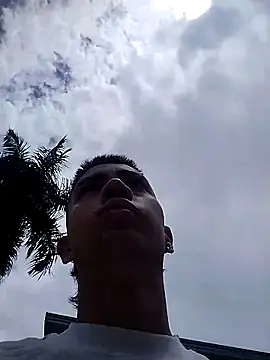 Snapshot of duvan_777 chatting on 09/29/25, 04:56 duvan 777 online show from 09/29/25, 04:56