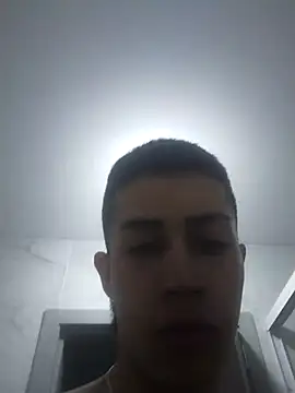 Snapshot of duvan_777 chatting on 10/10/25, 04:55 duvan 777 online show from 10/10/25, 04:55