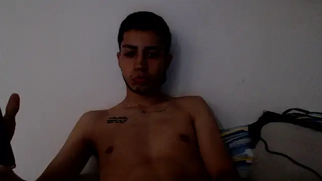 Snapshot of duvan_777 chatting on 10/20/25, 10:10 duvan 777 online show from 10/20/25, 10:10