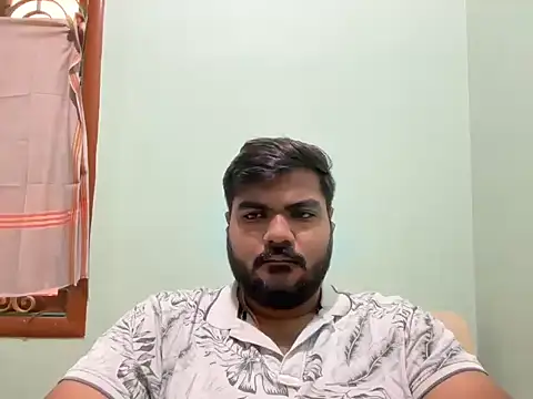 Romeo Sam2 online show from 10/18/25, 02:47