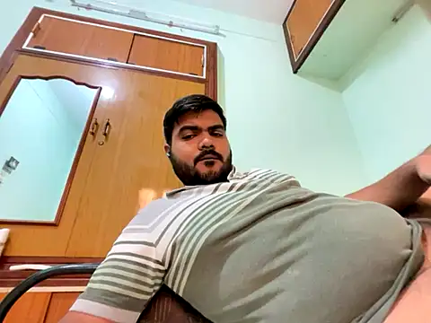 Romeo Sam2 online show from 12/01/25, 06:40