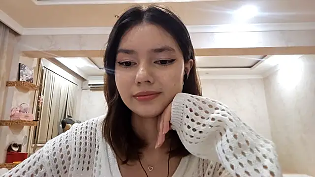 ImogeneMalinconico online show from 10/17/25, 07:16