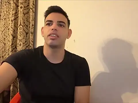 Snapshot of _Djonson_ chatting on 10/07/25, 04:48 Djonson online show from 10/07/25, 04:48