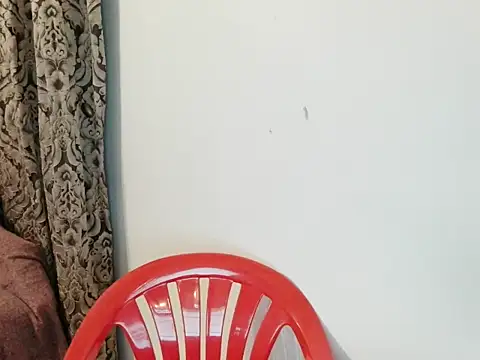 Snapshot of _Djonson_ chatting on 10/13/25, 09:04 Djonson online show from 10/13/25, 09:04