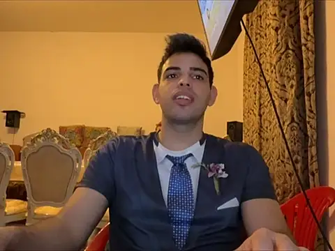 Snapshot of _Djonson_ chatting on 12/16/25, 05:40 Djonson online show from 12/16/25, 05:40