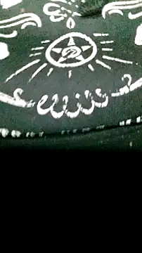 Snapshot of here2play_69 chatting on 10/17/25, 04:31 here2play 69 online show from 10/17/25, 04:31