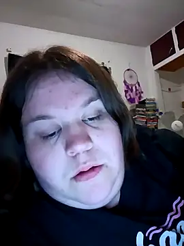 kittytightholes online show from 10/25/25, 10:04