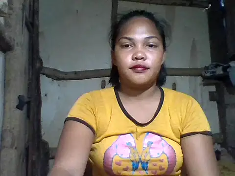 Snapshot of sweetlexypinay19 chatting on 05/11/26, 09:56 sweetlexypinay19 online show from 05/11/26, 09:56