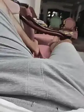 Snapshot of SickUnity79 chatting on 10/31/25, 12:11 SickUnity79 online show from 10/31/25, 12:11