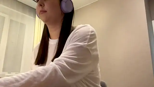 RoseRossi online show from 10/01/25, 11:05