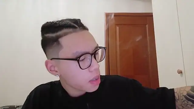 hangzi-0011 online show from 10/08/25, 11:08