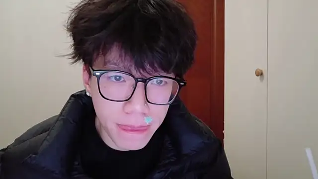 hangzi-0011 online show from 11/28/25, 12:30