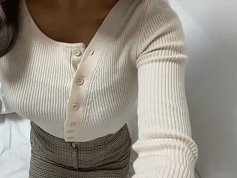 Toriyufu online show from 11/26/25, 10:44