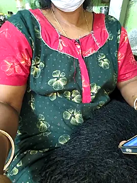 Snapshot of Tamilselviroja- chatting on 11/07/25, 03:56 Tamilselviroja- online show from 11/07/25, 03:56