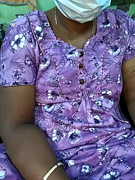 Snapshot of Tamilselviroja- chatting on 11/27/25, 04:09 Tamilselviroja- online show from 11/27/25, 04:09