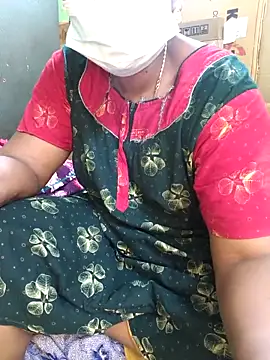 Snapshot of Tamilselviroja- chatting on 12/05/25, 02:25 Tamilselviroja- online show from 12/05/25, 02:25