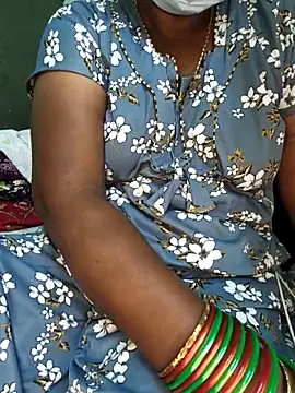 Snapshot of Tamilselviroja- chatting on 02/24/26, 02:48 Tamilselviroja- online show from 02/24/26, 02:48