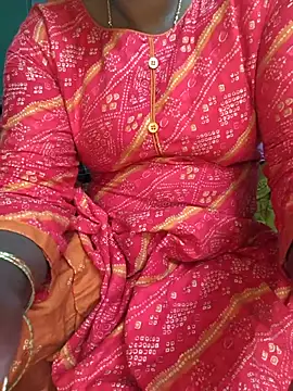 Snapshot of Tamilselviroja- chatting on 03/26/26, 03:06 Tamilselviroja- online show from 03/26/26, 03:06