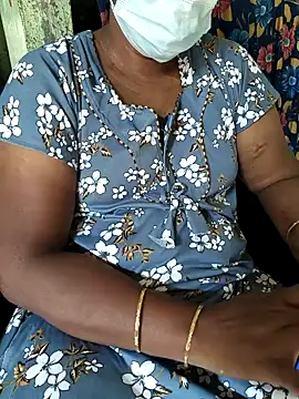Snapshot of Tamilselviroja- chatting on 04/13/26, 03:34 Tamilselviroja- online show from 04/13/26, 03:34