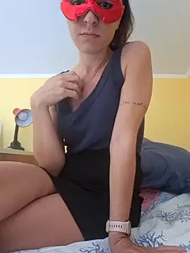 Snapshot of SonoSoloTua chatting on 10/11/25, 09:08 SonoSoloTua online show from 10/11/25, 09:08