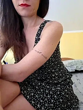 Snapshot of SonoSoloTua chatting on 11/12/25, 09:10 SonoSoloTua online show from 11/12/25, 09:10