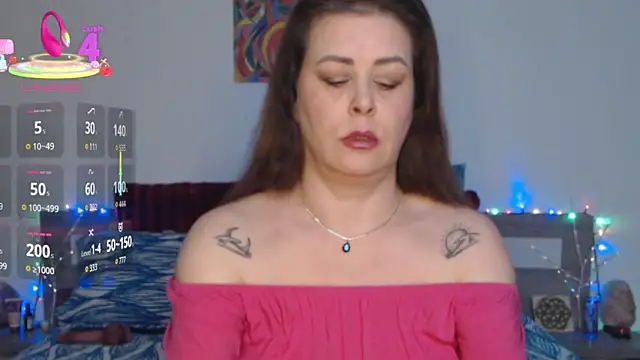 Snapshot of 1Felicity1 chatting on 10/15/25, 04:45 1Felicity1 online show from 10/15/25, 04:45