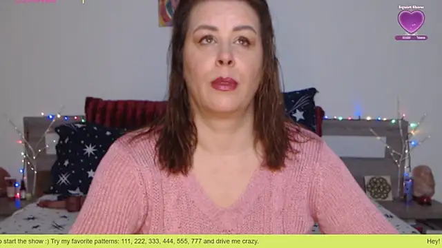 Snapshot of 1Felicity1 chatting on 10/24/25, 03:47 1Felicity1 online show from 10/24/25, 03:47