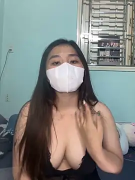 Snapshot of Sexy_dancing_girl chatting on 10/13/25, 02:50 Sexy dancing girl online show from 10/13/25, 02:50