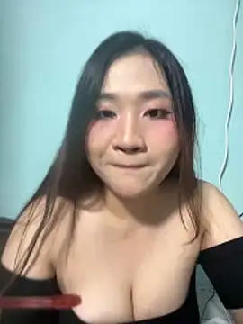 Sexy dancing girl online show from 11/06/25, 01:34