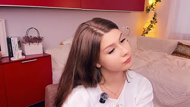 Snapshot of MondoNeko chatting on 10/09/25, 07:17 MondoNeko online show from 10/09/25, 07:17