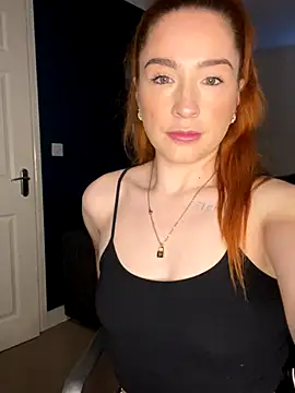 Cherry-L-28 online show from 11/19/25, 01:55