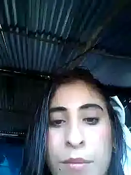 Snapshot of Brenda123- chatting on 10/24/25, 10:06 Brenda123- online show from 10/24/25, 10:06