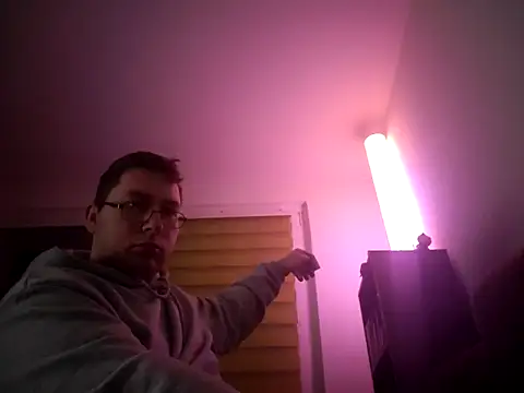 Snapshot of stivi2526 chatting on 11/11/25, 08:09 stivi2526 online show from 11/11/25, 08:09