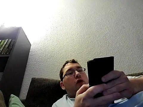 Snapshot of stivi2526 chatting on 11/20/25, 09:47 stivi2526 online show from 11/20/25, 09:47