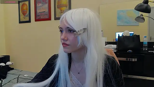 MissKotomiss online show from 10/05/25, 09:24