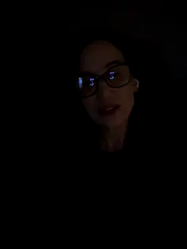 Snapshot of xxxEffyxxx chatting on 10/16/25, 02:01 xxxEffyxxx online show from 10/16/25, 02:01