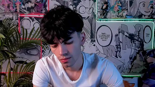 Snapshot of JaremyHarris chatting on 11/13/25, 04:17 JaremyHarris online show from 11/13/25, 04:17