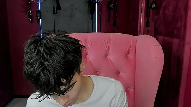 Snapshot of JaremyHarris chatting on 11/25/25, 03:56 JaremyHarris online show from 11/25/25, 03:56