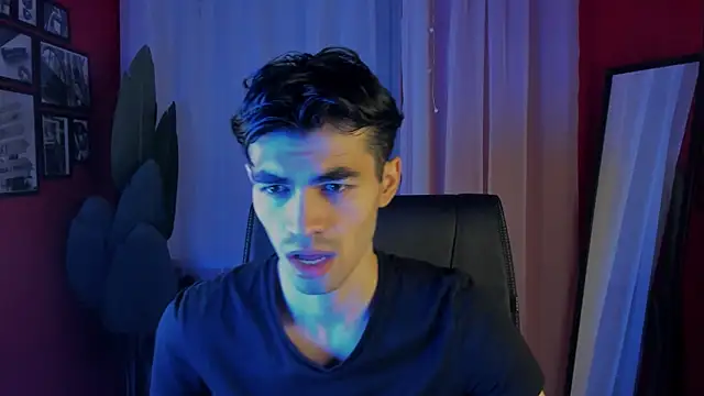 Snapshot of JaremyHarris chatting on 11/27/25, 08:55 JaremyHarris online show from 11/27/25, 08:55