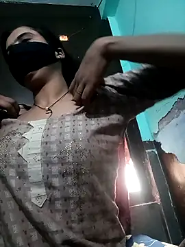 Snapshot of Pihu-56 chatting on 11/11/25, 03:17 Pihu-56 online show from 11/11/25, 03:17